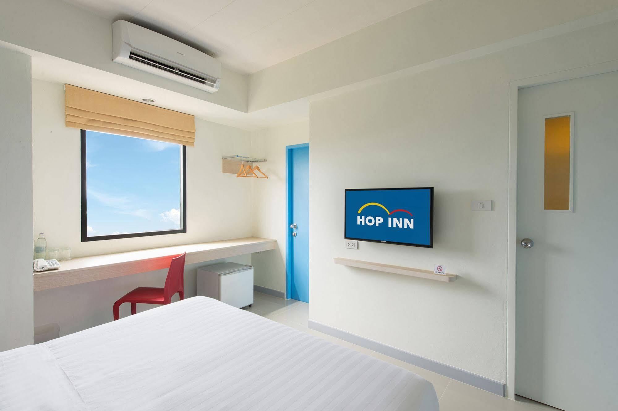 Hop Inn Sakon Nakhon Exterior photo